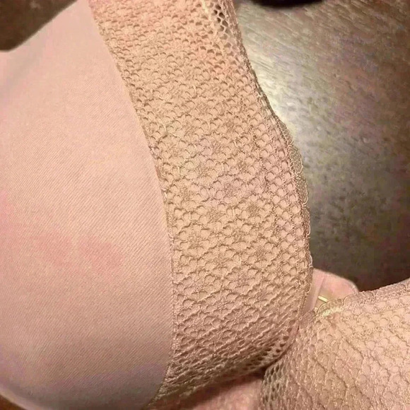 Victoria’s Secret bra - Picture 2 of 8